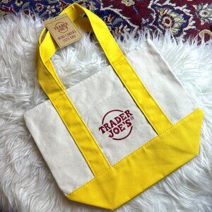 NWT Trader Joes Yellow Mini Canvas Tote Bag Reusable Ecofriendly Farm Market 864